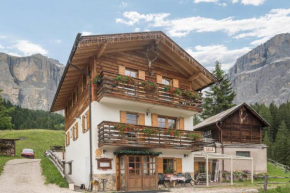 Chalet Crepes De Sela, Canazei